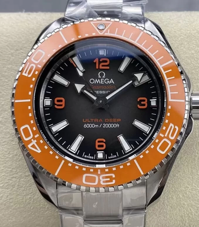 オメガコピー時計215.30.46.21.06.001文字盤クローズアップ