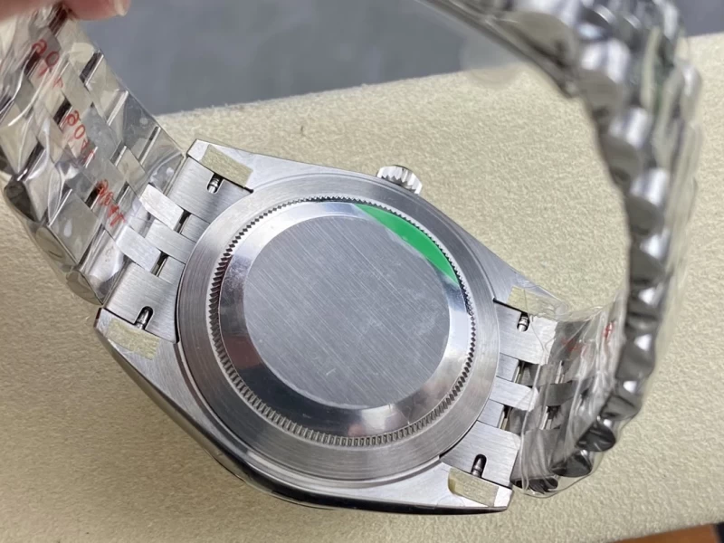 デイトジャストm126334 0004コピームーブメント