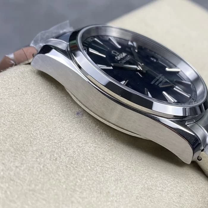 オメガ 220.10.41.21.03.004 時計コピー(4/8)
