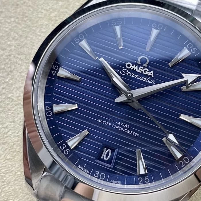 ブランドオメガコピー220.10.41.21.03.004文字盤クローズアップ