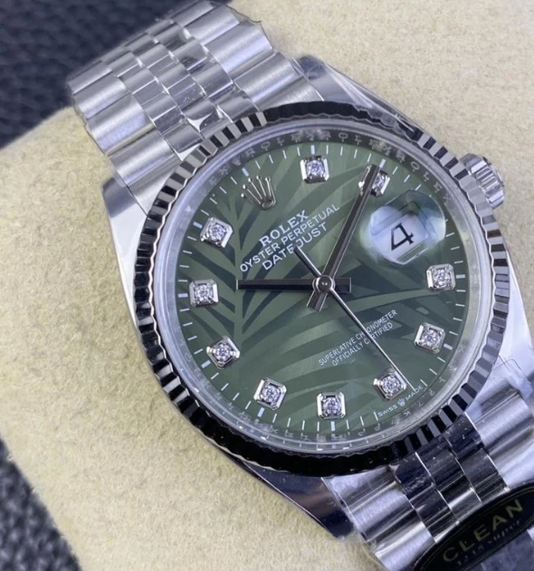 ロレックス 3235-12 時計コピー(2/5)