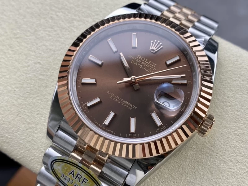 ロレックスm126234-0051 正面