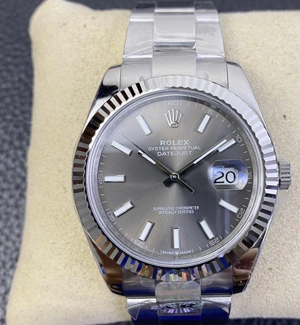 コピー時計1263345正面