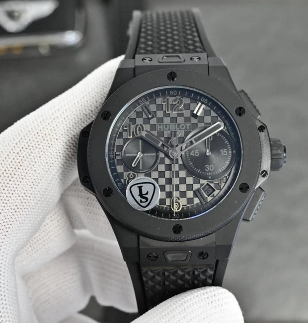 ウブロ時計コピー6900468ブラック