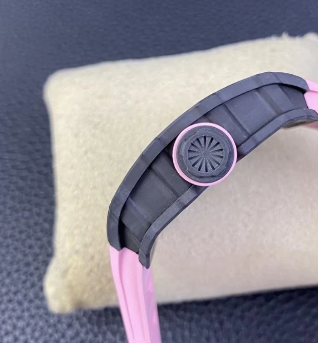 リシャール・ミルコピーRM35-022側面ケース