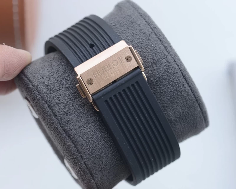 ウブロ時計コピーHB690074バンド