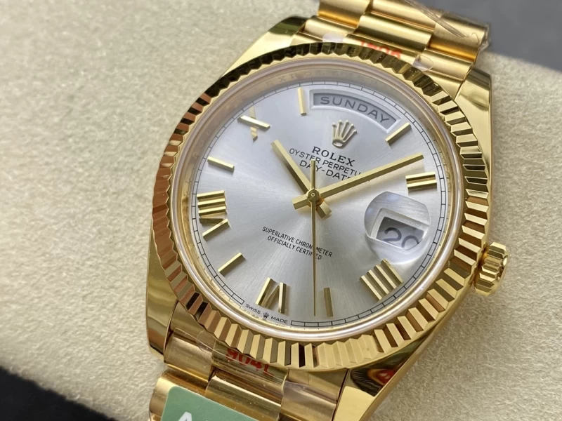 高級時計228238ホワイト