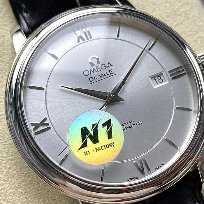 オメガ時計コピー424.13.40.20.02.001文字盤クローズアップ