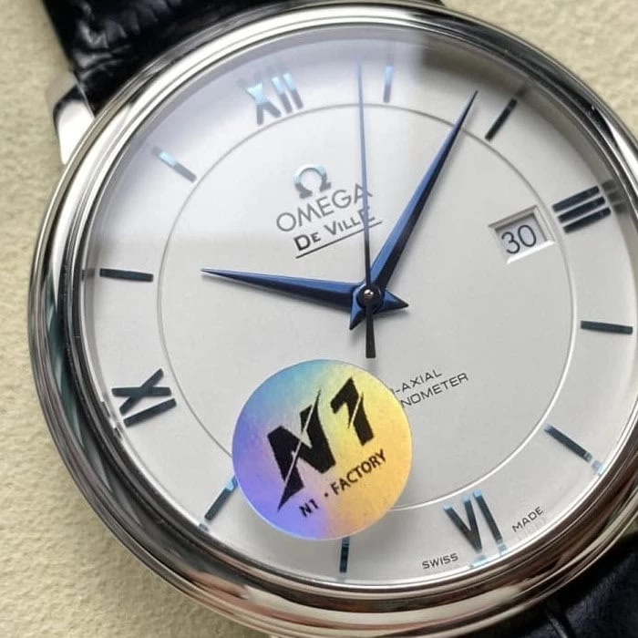 ブランドコピーオメガ424.53.40.20.04.001文字盤クローズアップ