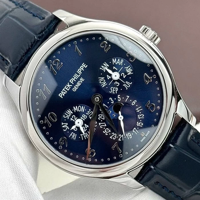 パテックフィリップ時計コピー5327G-001文字盤クローズアップ