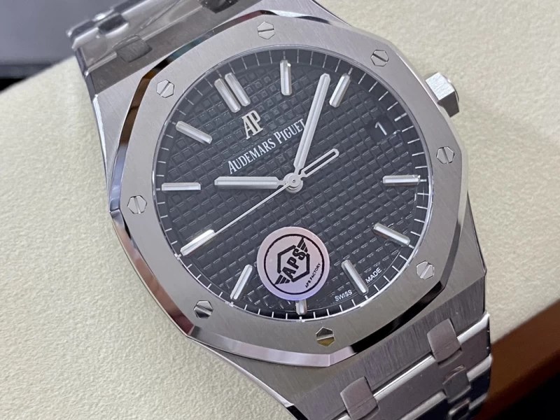 オーデマピゲ時計コピー15500ST.OO.1220ST.03文字盤クローズアップ