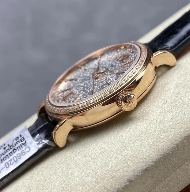 IWC時計コピーIW20007-1側面ケース