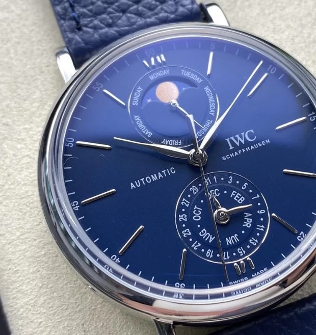 IWC時計コピーIW359002文字盤クローズアップ