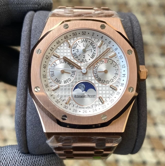オーデマピゲ26574-02コピー 正面