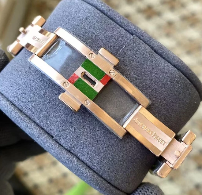 オーデマピゲ 26574-02 時計コピー(6/6)