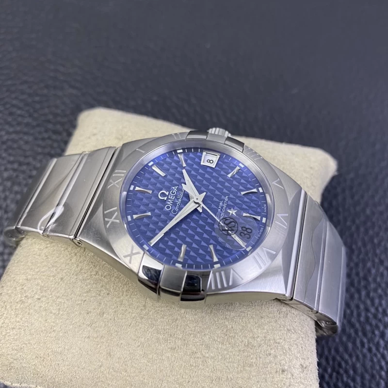 オメガ 123.10.38.21.03.001 時計コピー(5/8)