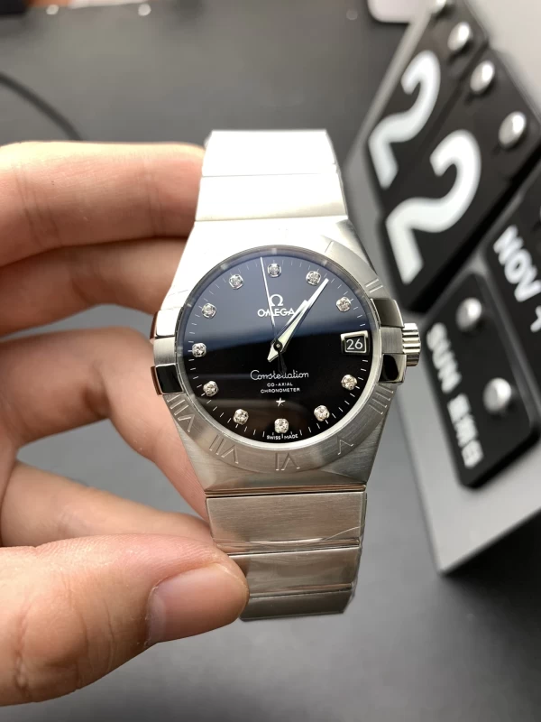 オメガ時計コピー123.10.38.21.51.001正面