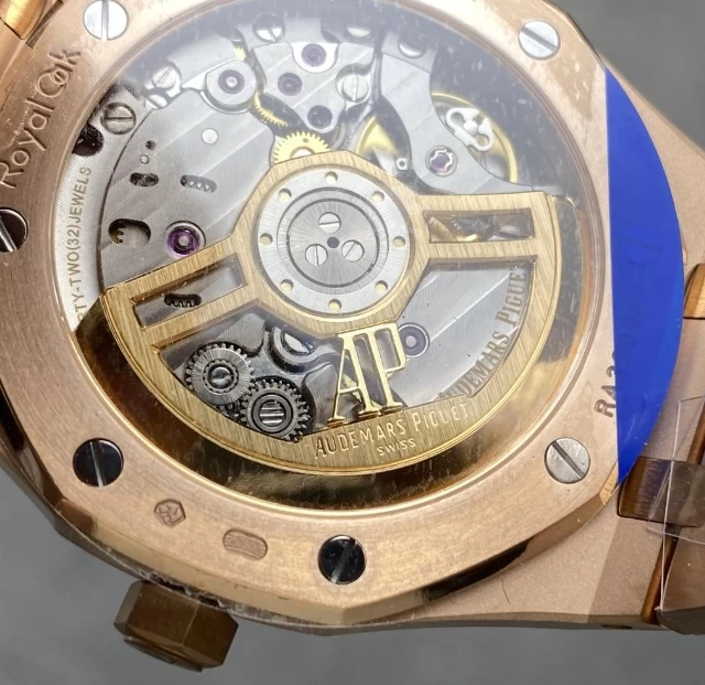 15510コピー時計ムーブメント