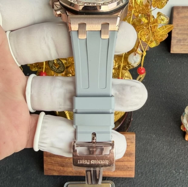 オーデマピゲ 26231OR 時計コピー(4/6)