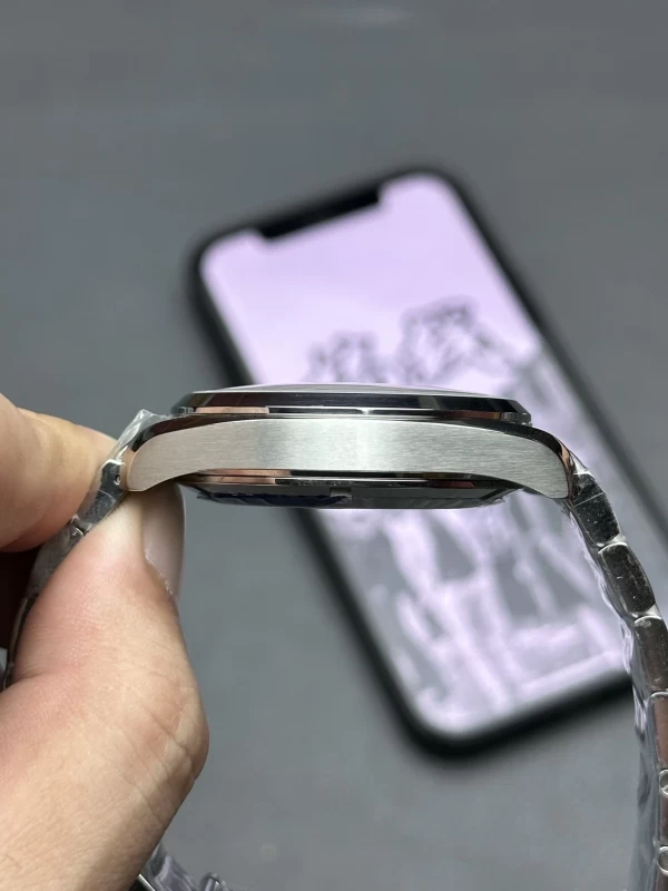 オメガ 231.10.42.21.02.005 時計コピー(3/6)