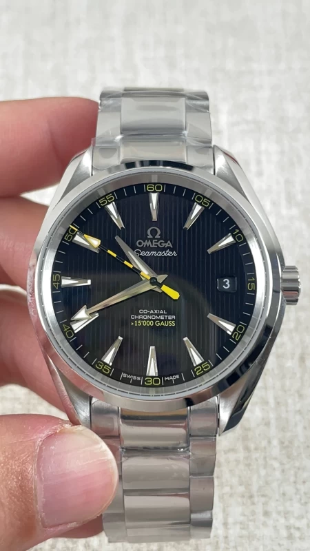 ブランドオメガコピー231.10.42.21.01.003文字盤クローズアップ