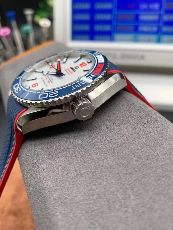 オメガ 215.32.43.21.04.001 時計コピー(4/6)