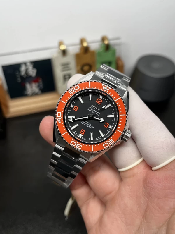 オメガ 215.30.44.21.01.008 時計コピー(2/4)