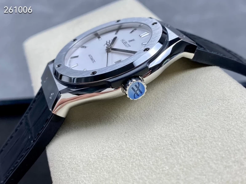 クラシック・フュージョンコピー 542.NX.2611.LR側面ケース