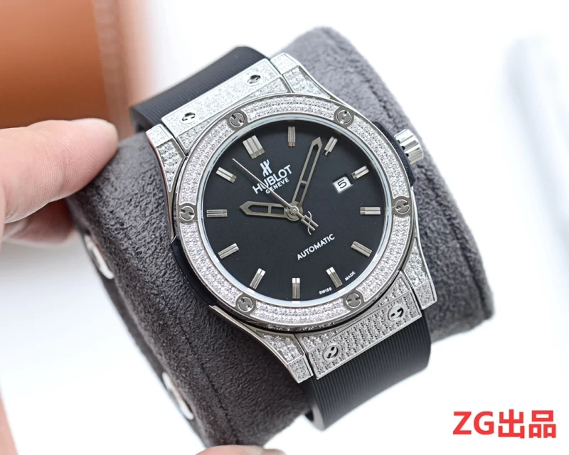 ウブロ 18923 時計コピー(2/7)