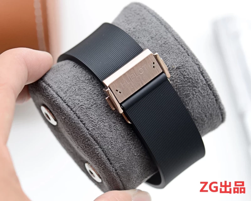 ウブロ 18923 時計コピー(4/7)