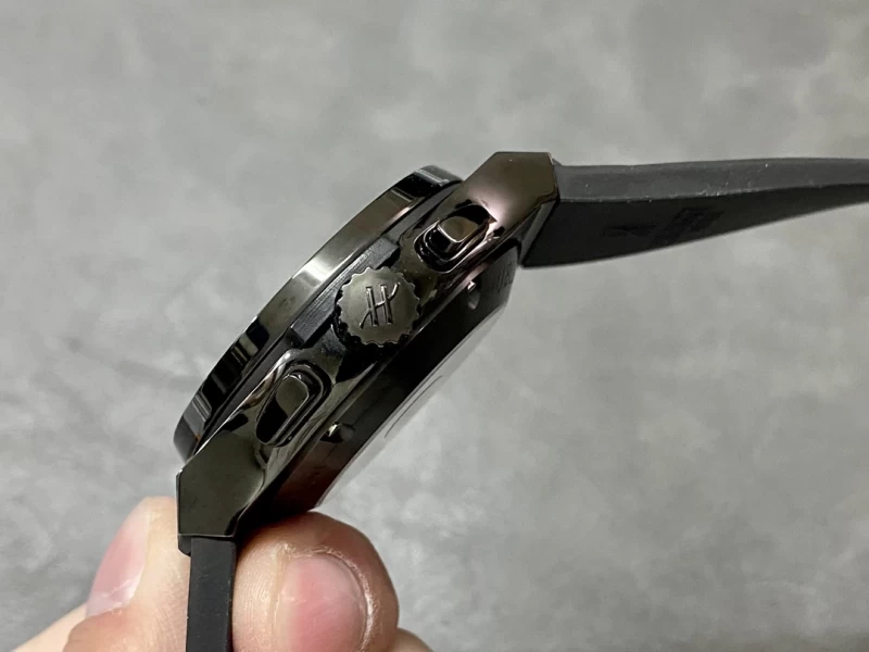 HUBLOTコピー525.CM.0170.RX 竜頭