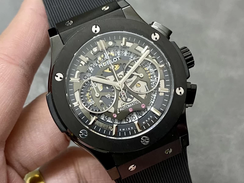 HUBLOTコピー525.CM.0170.RX 正面