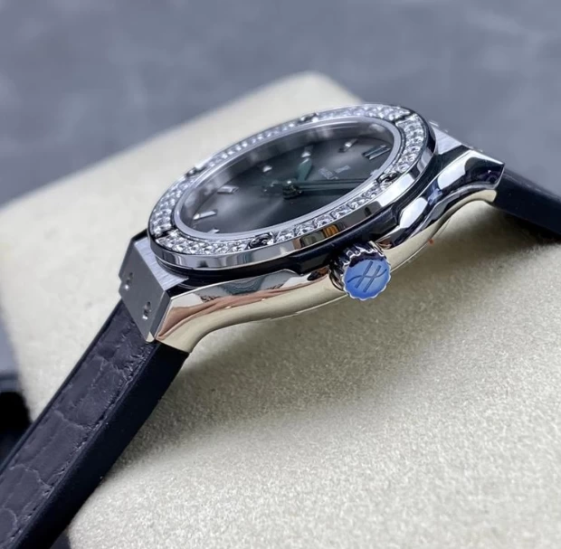 ウブロ 69723 時計コピー(4/6)