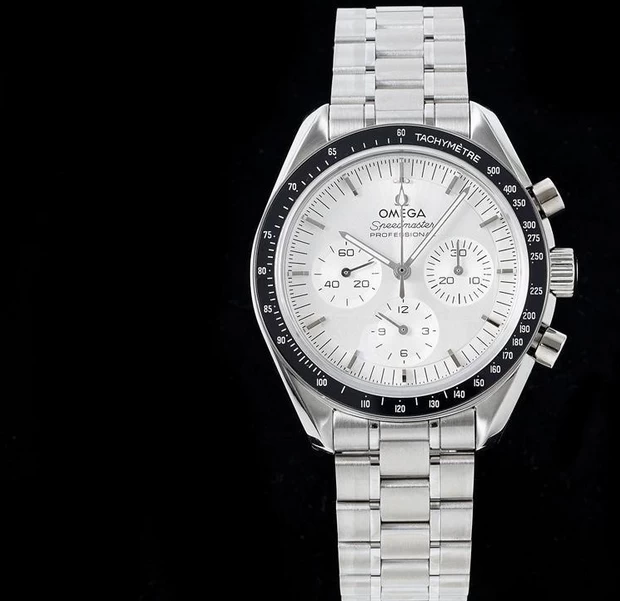 ブランドオメガコピーOM20063ホワイト