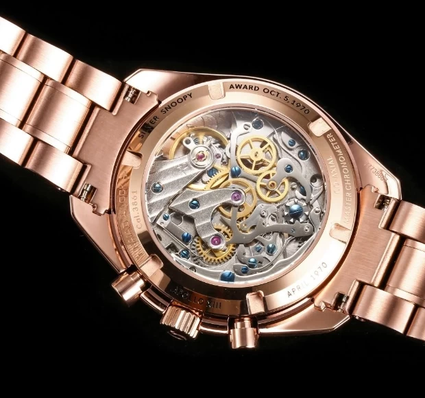 ブランドオメガコピーOM20063裏蓋ムーブメント