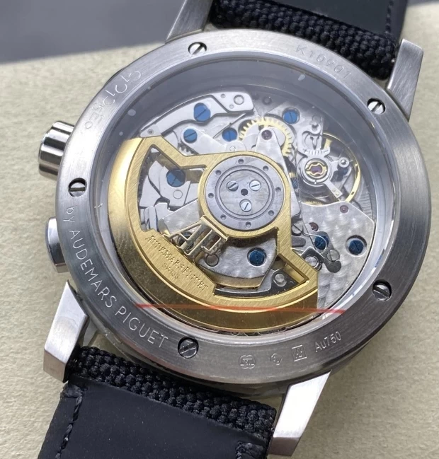 オーデマピゲコピーAP00896裏蓋ムーブメント