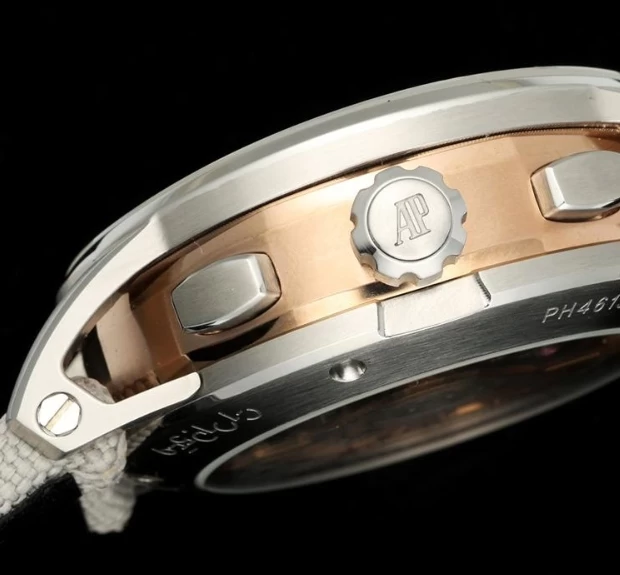 オーデマピゲ時計コピー26393-1側面ケース