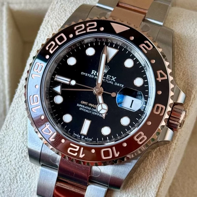 ブランドロレックスコピー126711CHNR文字盤クローズアップ