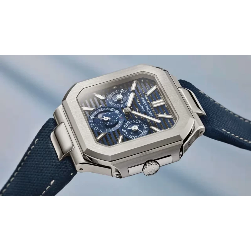 5840P-001スーパーコピー時計 側面ケース