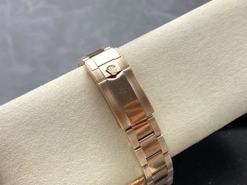 ブランドロレックスコピー126715CHNRバンド