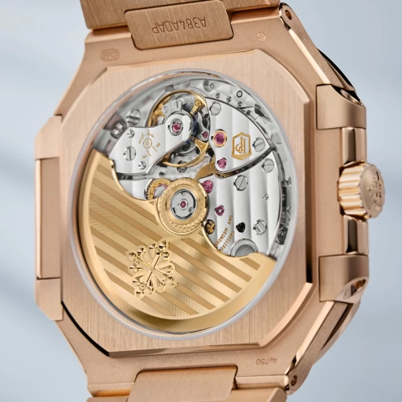 7128/1R-001時計コピームーブメント