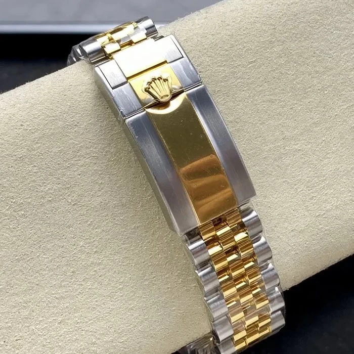 ロレックスコピー126713GRNRバンド