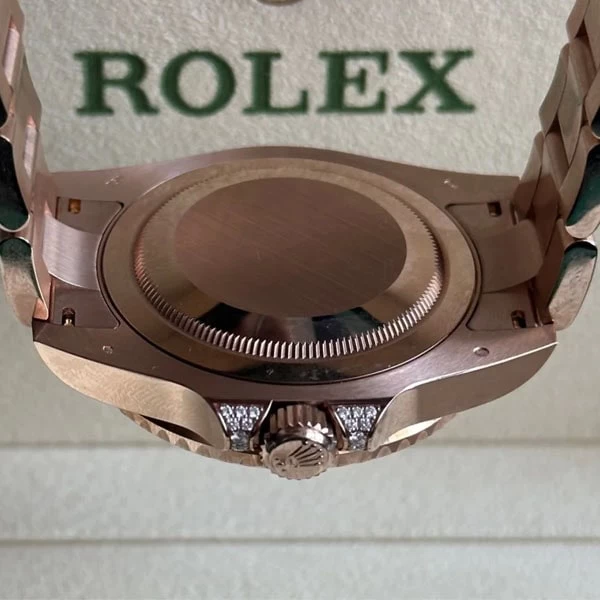 ロレックスコピー126755SARU-0001裏蓋