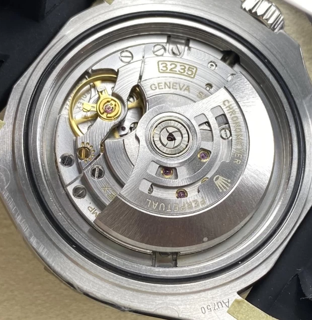 ロレックス時計コピー200896-1裏蓋ムーブメント