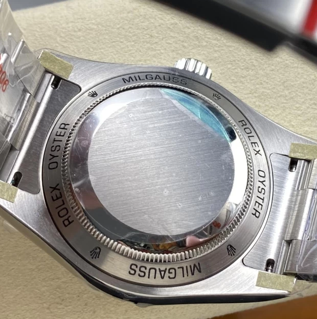 ロレックスコピー時計116400裏蓋