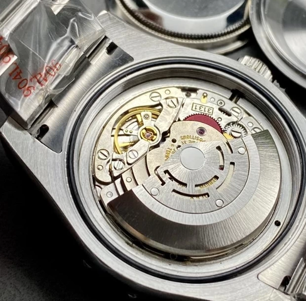 ロレックスコピー時計5250088裏蓋ムーブメント