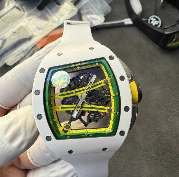 リシャールミルコピーRM61-01ホワイト