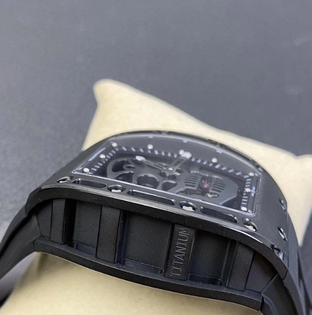 リシャールミルコピー時計RM052側面ケース