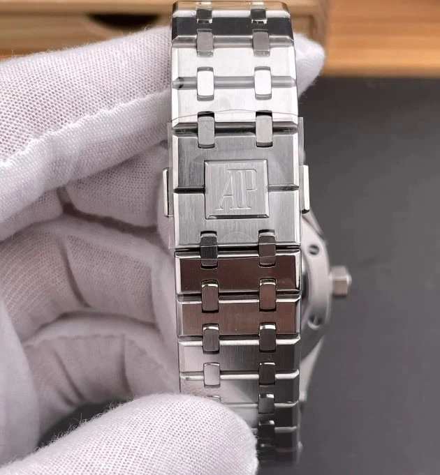 オーデマピゲ26730BCコピーバンド