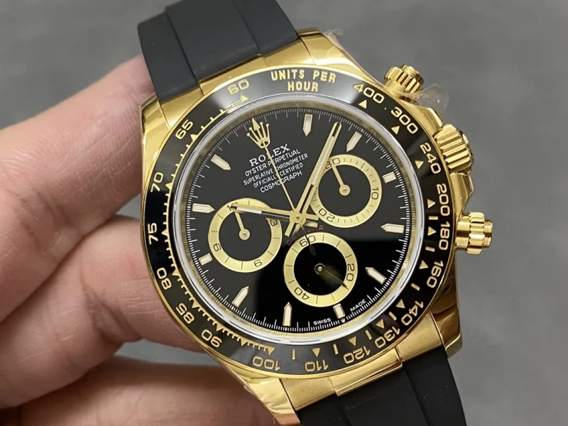 ブランドコピーロレックス時計126518LN正面